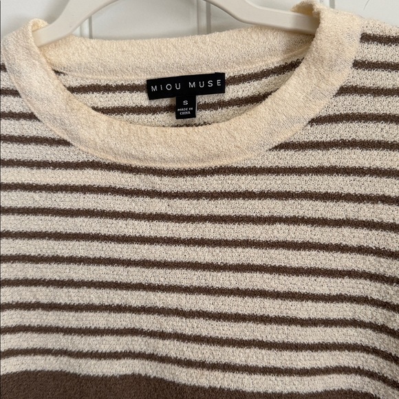 MIOU MUSE WOMENS SLEEVELESS STRIPED CREME BROWN SWEATER SIZE SMALL OLI- - Picture 3 of 6